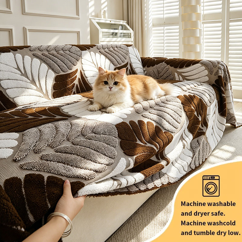 Textured Throw Natural - Двухцветный объемный чехол для дивана, придающий